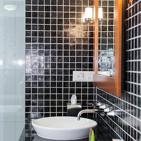 Majestic Roof Garden Hotel Adelaide Room photo